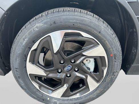 New 2025 Subaru Crosstrek 2.5i Limited w/ Crosstrek Mirror Package image 14