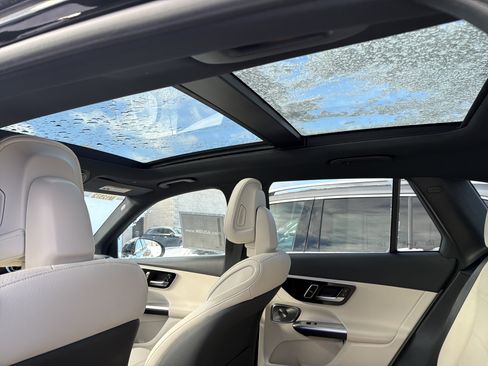 Used 2026 Mercedes-Benz GLC 300 4MATIC image 25