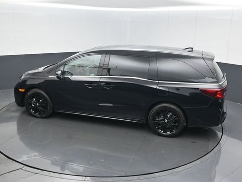 Certified 2026 Honda Odyssey Sport-L image 15