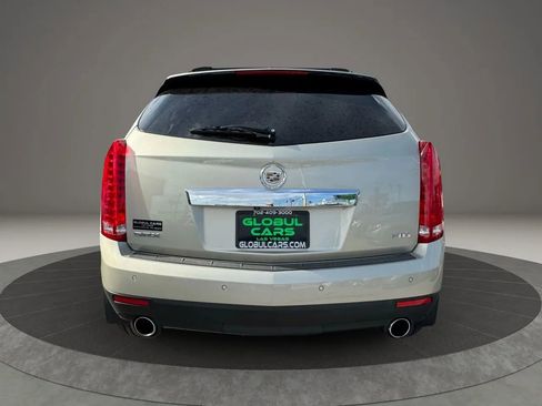 Used 2014 Cadillac SRX Luxury image 5