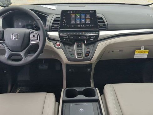 New 2026 Honda Odyssey EX-L image 13