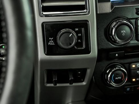 Used 2017 Ford F350 Lariat w/ Lariat Ultimate Package image 21