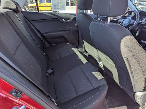 Used 2023 Kia Rio S image 29