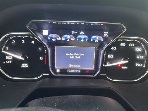 Used 2021 GMC Yukon AT4 w/ AT4 Premium Plus Package AWD/4WD image 5