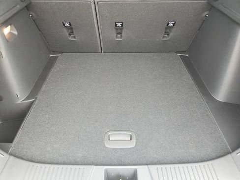 New 2026 Chevrolet Trax RS w/ Sunroof Package image 25