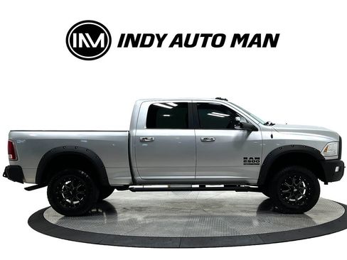 Used 2015 RAM 2500 Laramie AWD/4WD image 3