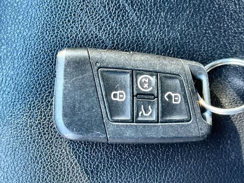 Used 2021 Volkswagen Tiguan SEL Premium R-Line AWD/4WD image 21