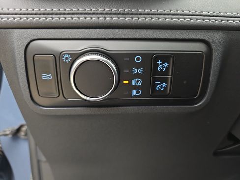 Used 2024 Ford Mustang GT Premium RWD image 30