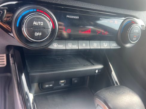 Used 2022 Kia Forte GT w/ GT2 Package FWD image 33