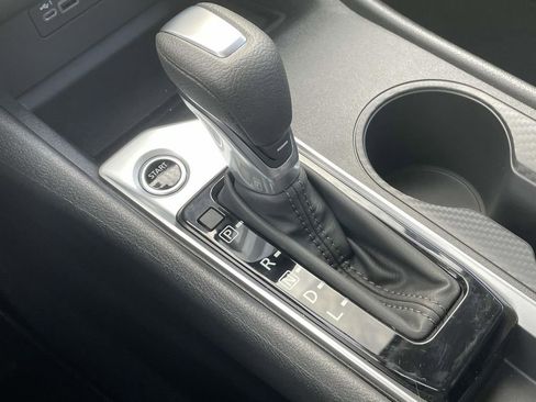 New 2025 Nissan Altima 2.5 SV image 30