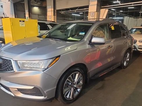 Used 2017 Acura MDX SH-AWD w/ Tech & Entertainment image 1