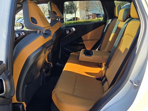 New 2026 BMW X3 xDrive30 w/ Premium Package image 11