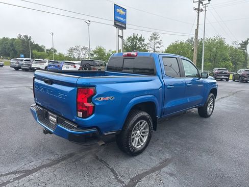 Used 2024 Chevrolet Colorado LT w/ LT Convenience Package AWD/4WD image 10