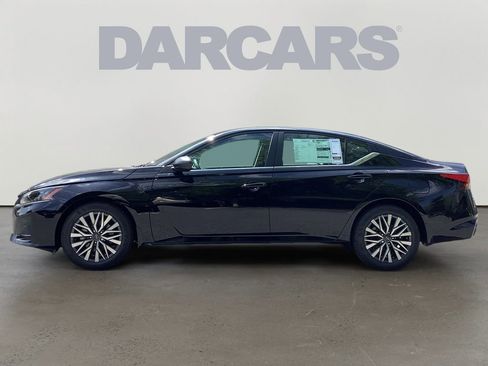 New 2026 Nissan Altima 2.5 SV FWD image 4