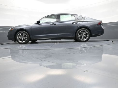 Certified 2024 Honda Accord EX image 34