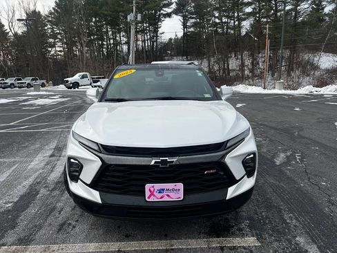 Used 2023 Chevrolet Blazer RS w/ Driver Confidence II Package image 3