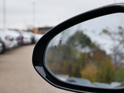 Used 2023 Kia K5 GT-Line image 25