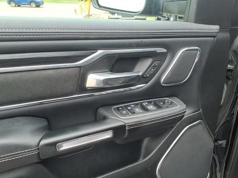 Used 2023 RAM 1500 Laramie AWD/4WD image 10