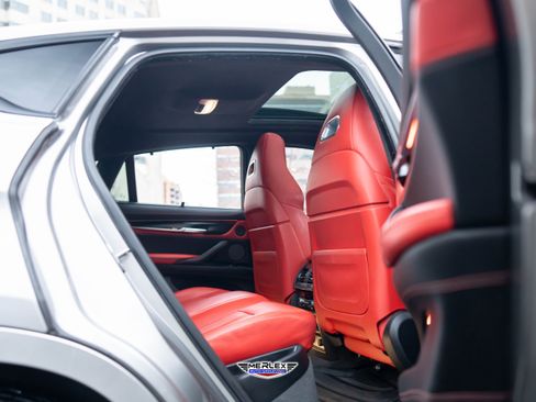 Used 2017 BMW X6 M w/ Executive Package image 19