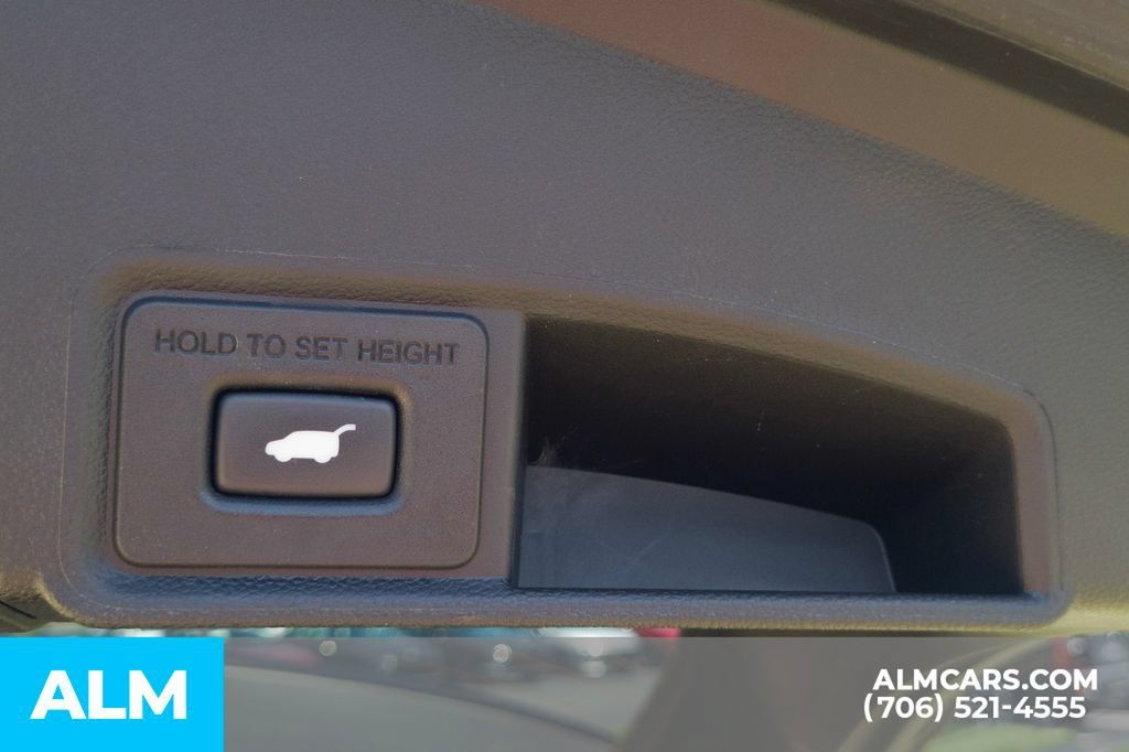 Used 2024 Acura RDX w/ Advance Package AWD/4WD image 9