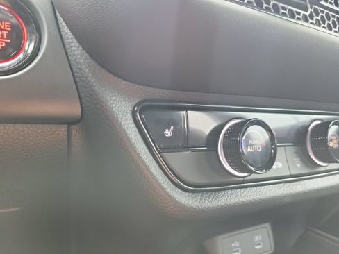 Certified 2026 Honda HR-V Sport image 26