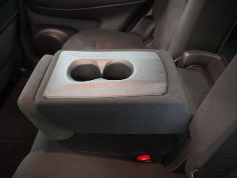 Used 2015 Nissan Rogue SV AWD/4WD image 29