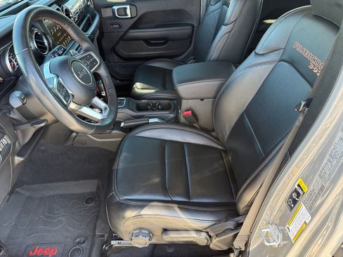 Used 2021 Jeep Wrangler Unlimited Rubicon w/ Trailer Tow Package image 10