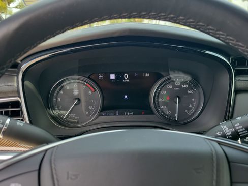 Used 2023 Cadillac XT5 Premium Luxury w/ Platinum Package image 33