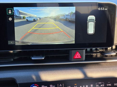 New 2026 Kia Carnival EX image 29