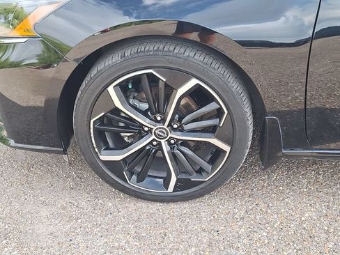 Certified 2024 Nissan Altima 2.5 SR FWD image 16
