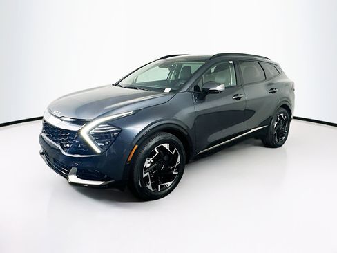 Used 2024 Kia Sportage SX image 3