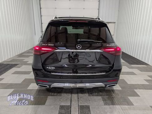 Used 2025 Mercedes-Benz GLE 350 4MATIC image 3