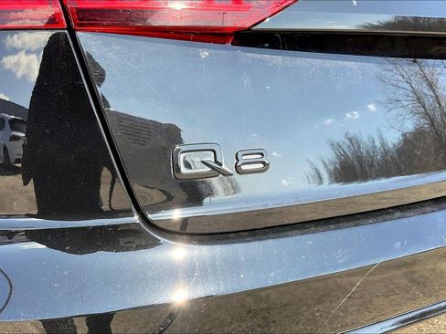 Used 2021 Audi Q8 Premium w/ Black Optic Package image 24