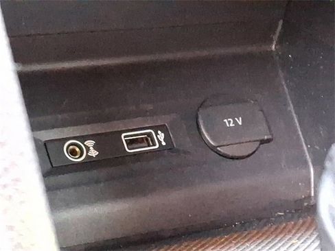 Used 2019 Volkswagen Atlas SE w/ Towing Package image 26