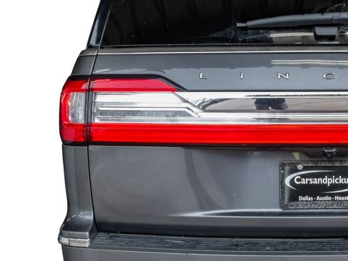 Used 2021 Lincoln Navigator L Reserve w/ Luxury Package AWD/4WD image 53