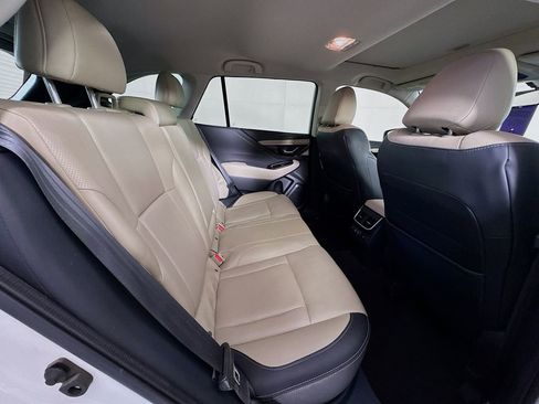 Used 2021 Subaru Outback Limited image 34
