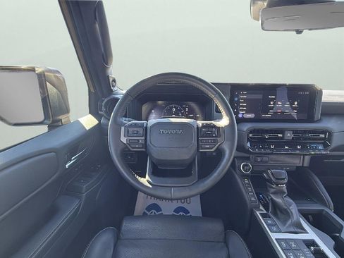 Used 2024 Toyota Land Cruiser image 13