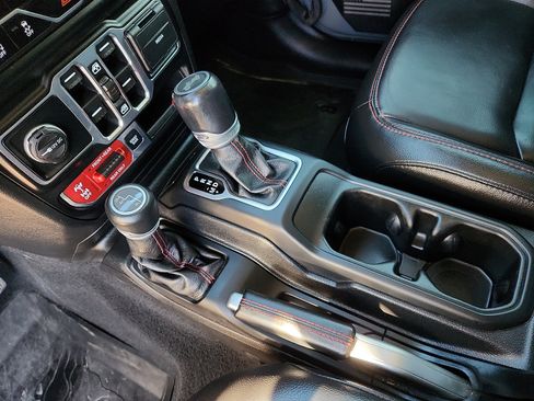 Used 2020 Jeep Wrangler Unlimited Rubicon image 20