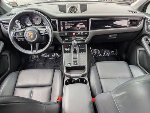 Used 2023 Porsche Macan AWD/4WD image 24