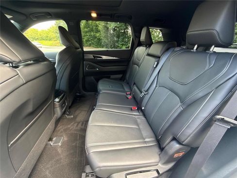 Used 2025 INFINITI QX60 Luxe w/ Black Edition AWD/4WD image 12