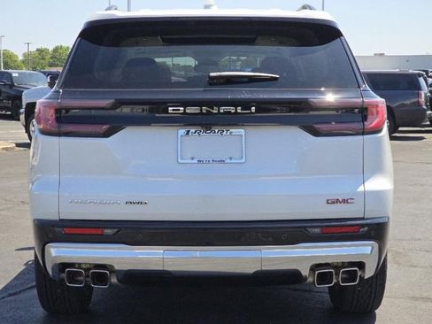 Used 2024 GMC Acadia Denali AWD/4WD image 23