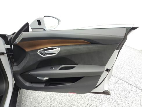 Used 2023 Audi e-tron GT Premium Plus AWD/4WD image 19