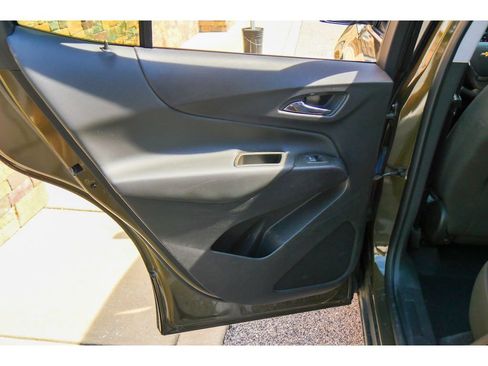 Used 2024 Chevrolet Equinox LT w/ LPO, Floor Liner Package AWD/4WD image 16