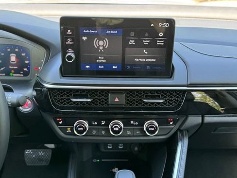 Used 2025 Acura ADX AWD image 26