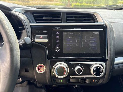 Used 2019 Honda Fit EX image 22