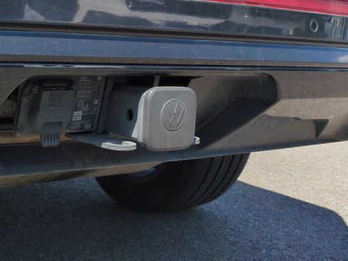 Used 2023 Volkswagen Atlas SEL R-Line AWD/4WD image 56
