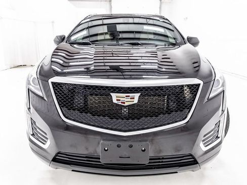 Used 2019 Cadillac XT5 FWD image 11