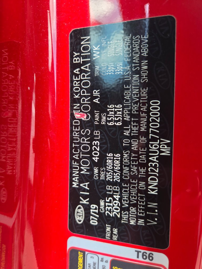 Used 2020 Kia Soul LX FWD image 12