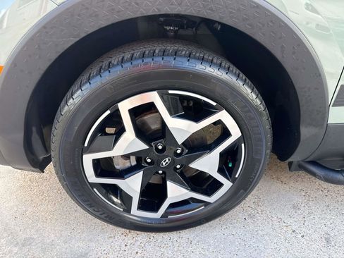 Used 2023 Hyundai Santa Cruz Limited image 4