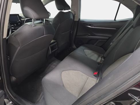 Used 2021 Toyota Camry LE FWD image 12